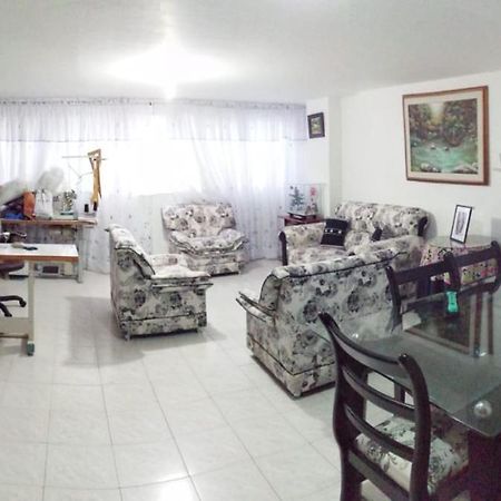 Hostal Dante San Gil Luaran gambar