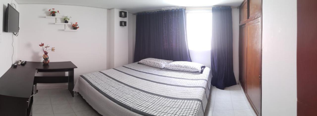 Hostal Dante San Gil Luaran gambar